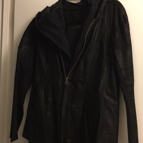 Goat leather jacket with attached cotton hoodie - Picture 3 of 6